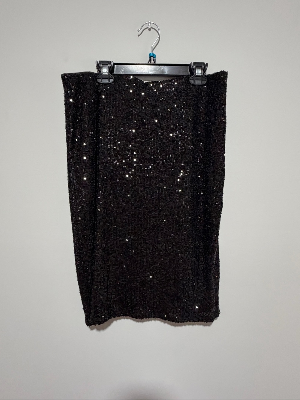 Cable & Gauge Black Sequin Pencil Skirt